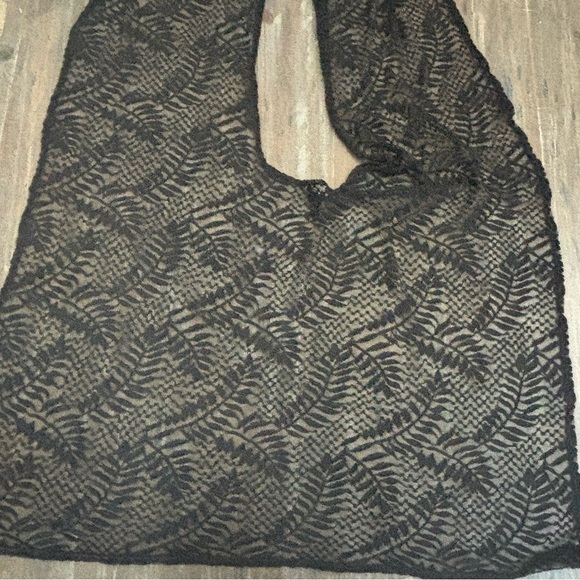 Torrid Black Lace Shrug O/S - Picture 6 of 7